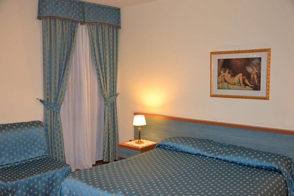 Palazzo Donarelli Apartment Roma Ngoại thất bức ảnh